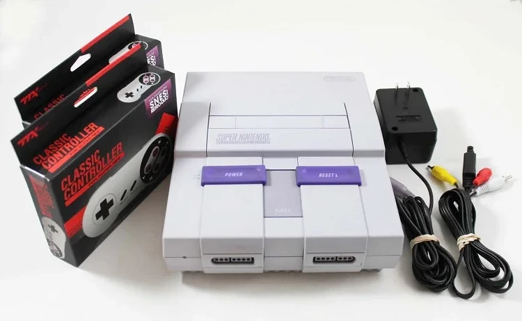 Super Nintendo (SNES)